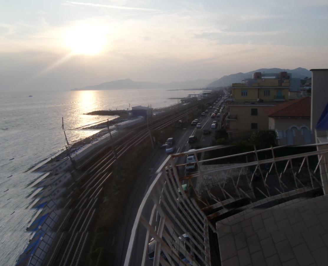 Blue A'Mare Apartment Lavagna Exterior foto
